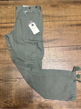 MNML Men's Olive Cargo Pants - Casual Utility Fit NWT 28x30